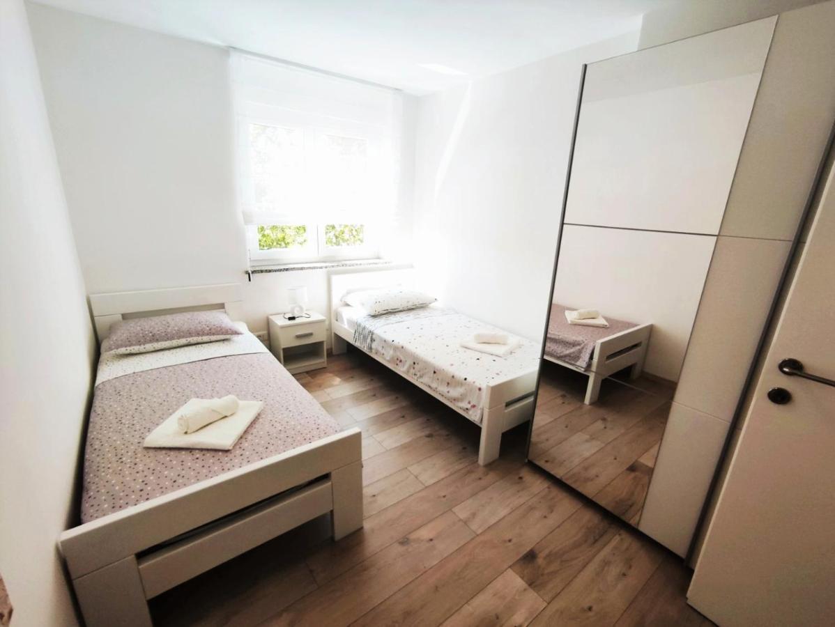 PUY Apartman Dori מראה חיצוני תמונה
